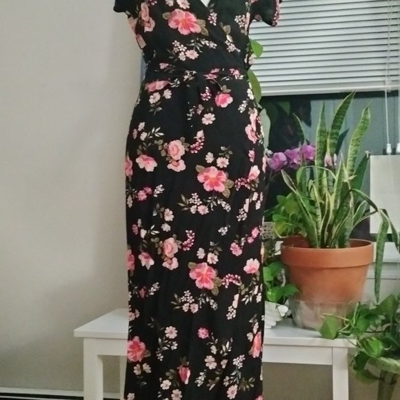 Adorable summer dress - Picture 3 of 4